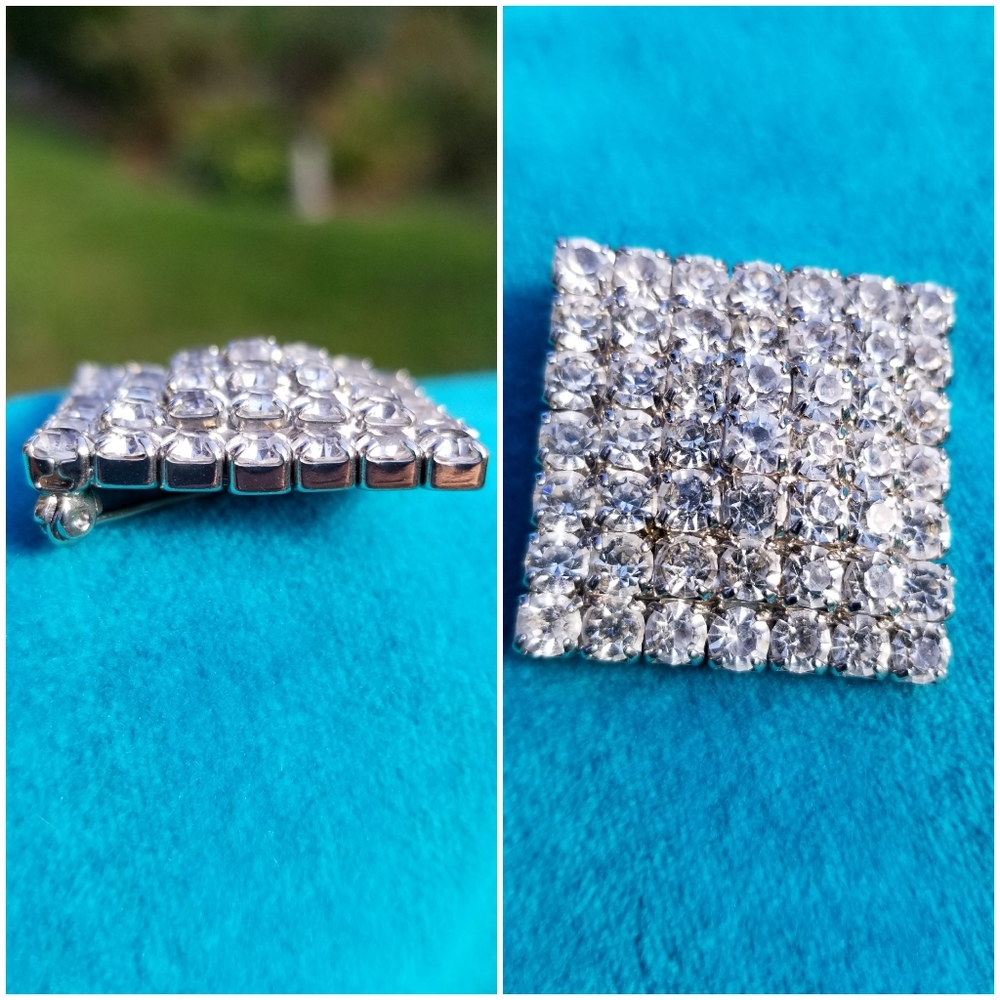 Vintage Rhinestone Brooch - Picture 13 of 13